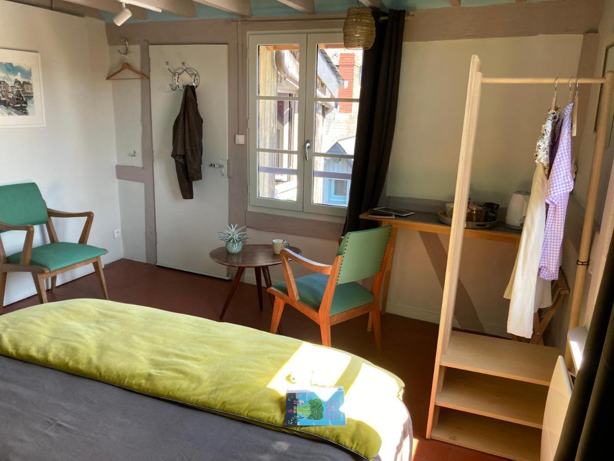 Chambres Chez L'Habitant Capucine Honfleur Exteriér fotografie