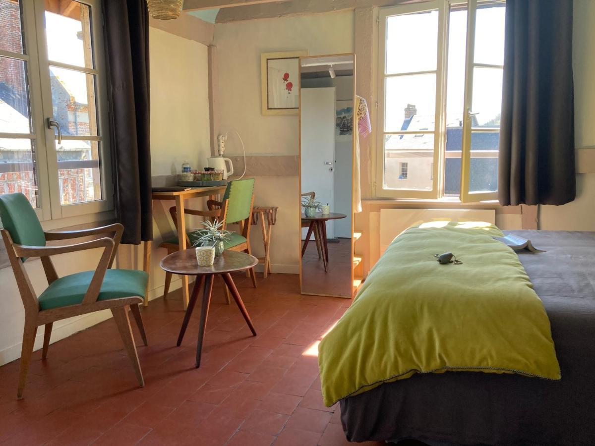Chambres Chez L'Habitant Capucine Honfleur Exteriér fotografie