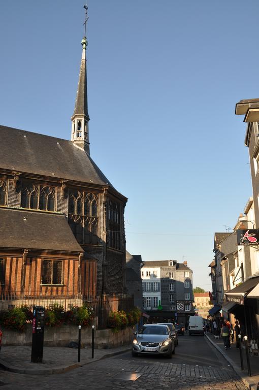 Chambres Chez L'Habitant Capucine Honfleur Exteriér fotografie