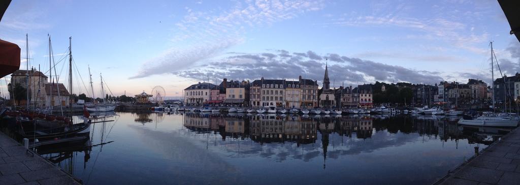 Chambres Chez L'Habitant Capucine Honfleur Exteriér fotografie